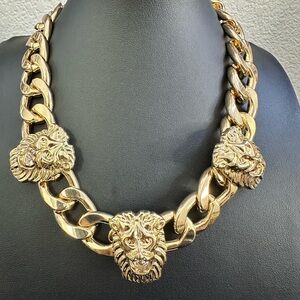 Natasha “Signed” CHUNKY Gold-Tone Link Rhinestone Lion Faces Necklace (NWT)
